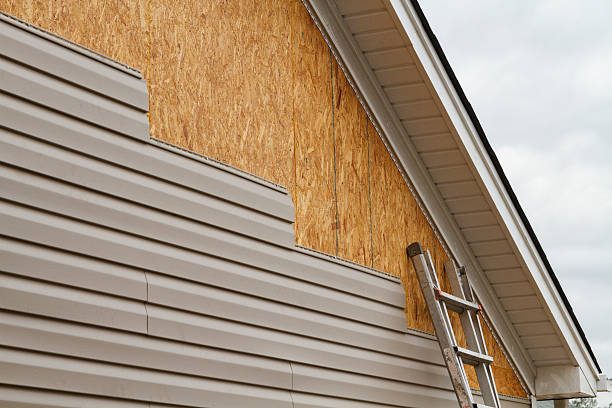 24/7 Emergency Siding experts in Waxhaw, NC